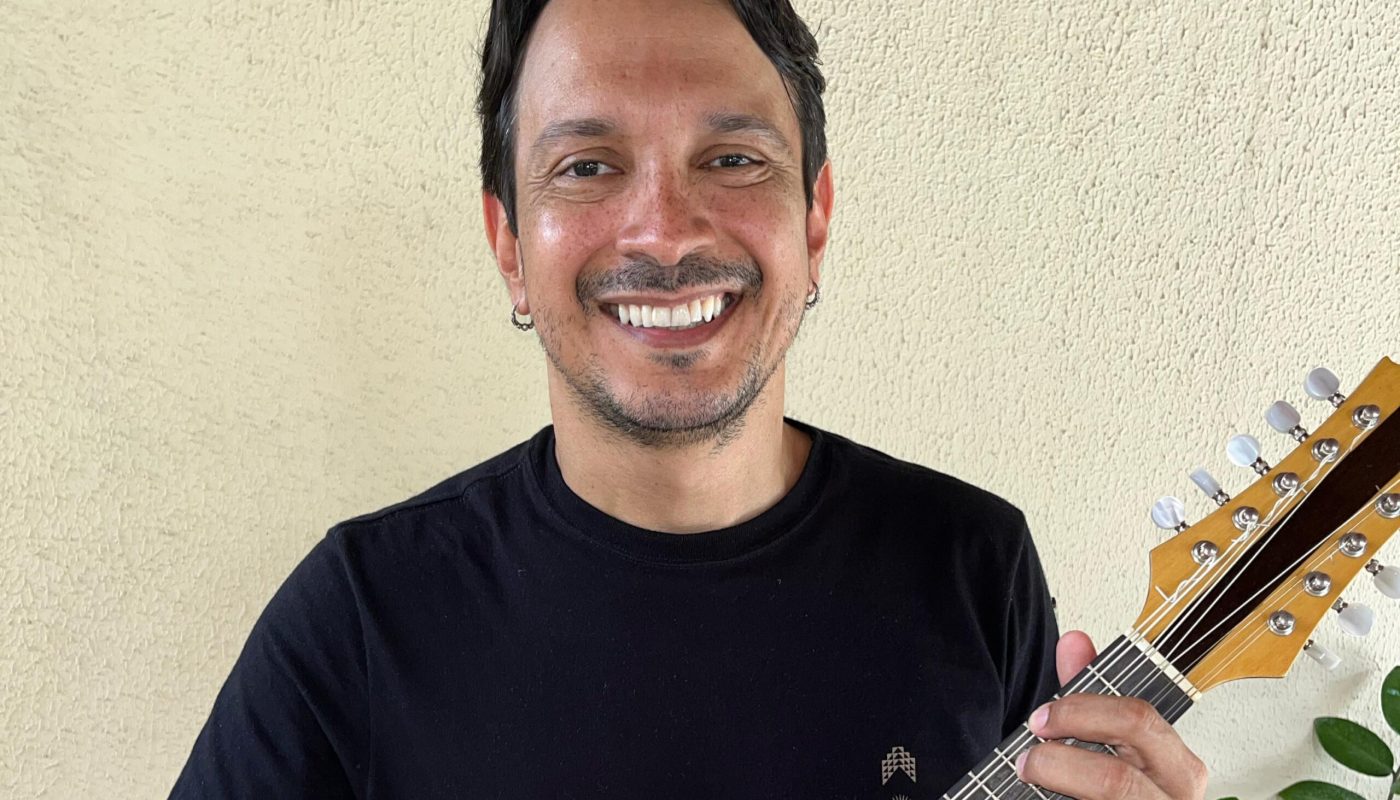 Com ampla trajetória em gestão e educação musical, o professor chega para fortalecer o projeto político-pedagógico da Escola e integrá-la à política pública de formação em artes da Prefeitura de Fortaleza